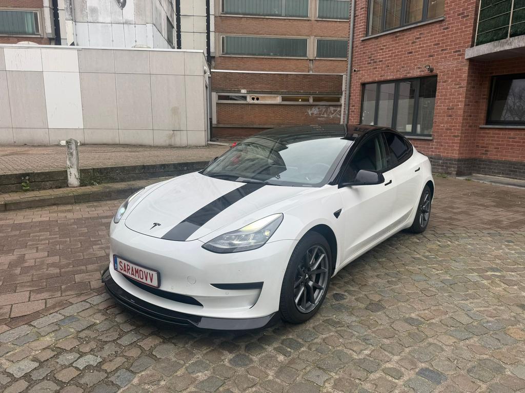 Tesla Model 3 -Dual Performance 2023 Model, Autos, Cuir, Achat, Entreprise, Noir