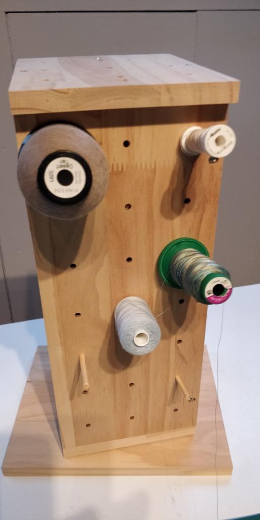 Support à fil pivotant couture, le quilting et la broderie, Enlèvement ou Envoi, Neuf, Broderies à la machine, Autres types