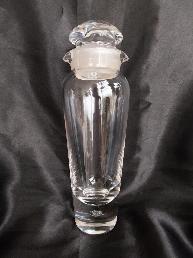 Kosta Boda shaker Vicke Lindstrand, Enlèvement ou Envoi