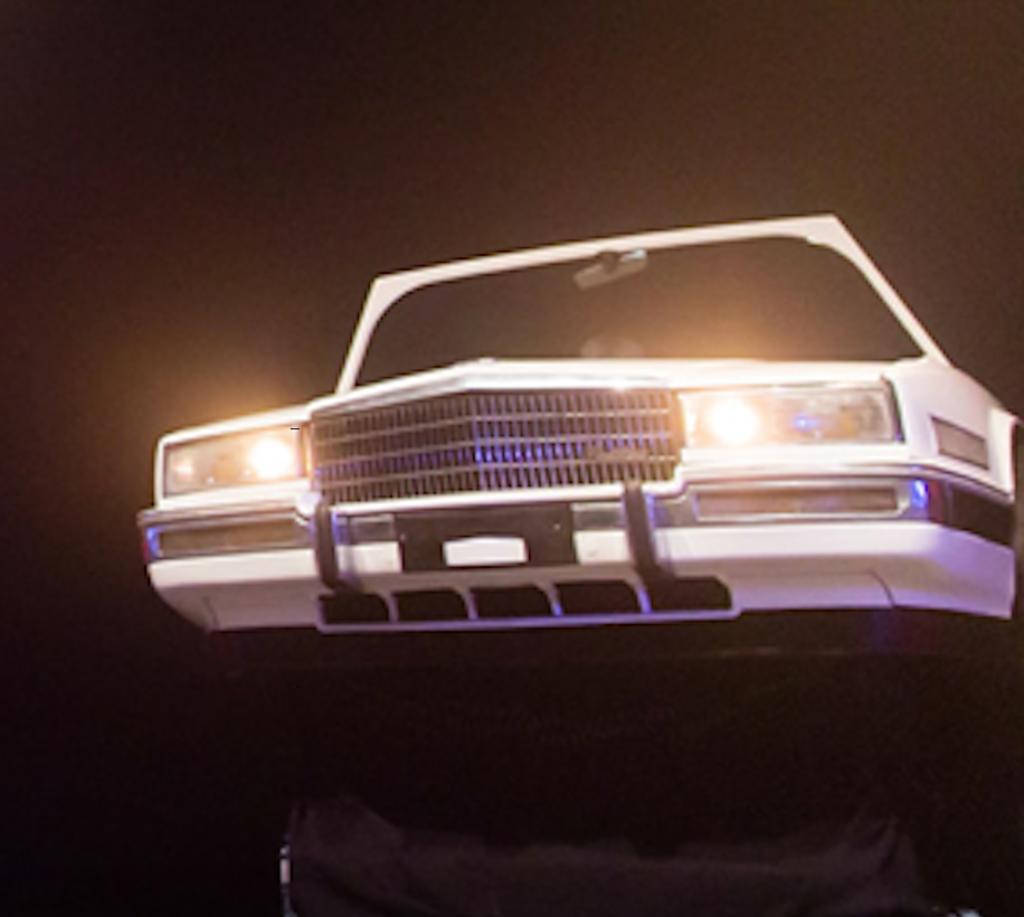 CADILLAC VOORPANEEL, Antiek en Kunst, Ophalen