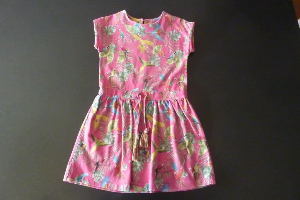 Someone roos kleedje papegaaien maat 116 - 6 jaar, Gebruikt, Meisje, Ophalen of Verzenden, Someone