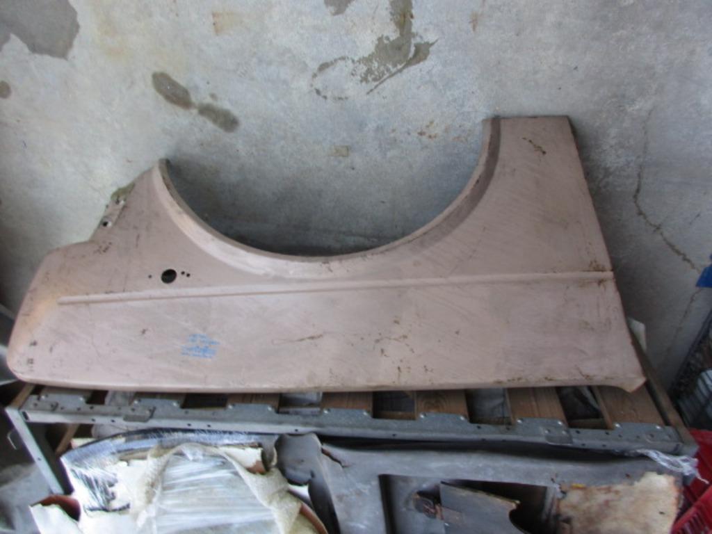 Aile avant droite pour Fiat 131, Enlèvement ou Envoi, Garde-boue, Utilisé, Droite
