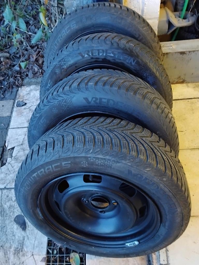 Kit hiver  Citroën Peugeot 4x108 en 185-65-15