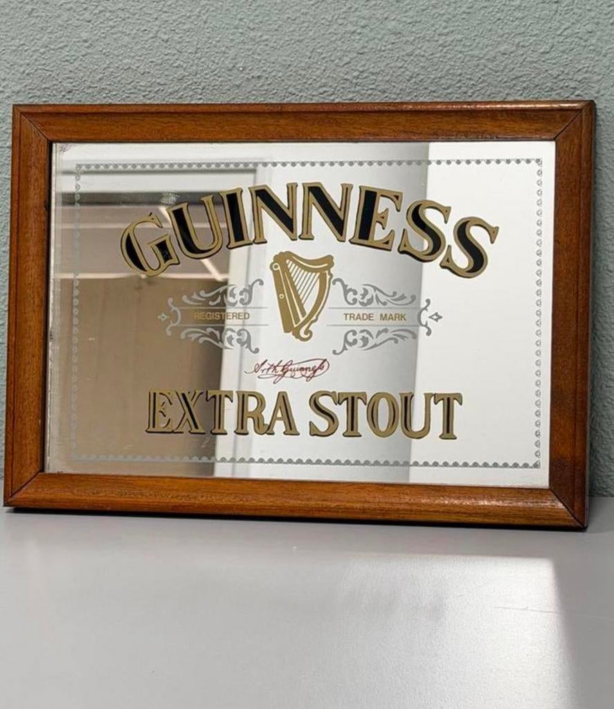Guinness Extra Stout bier biermerk reclamebord bord spiegel, Ophalen of Verzenden, Zo goed als nieuw, Reclamebord, Plaat of Schild