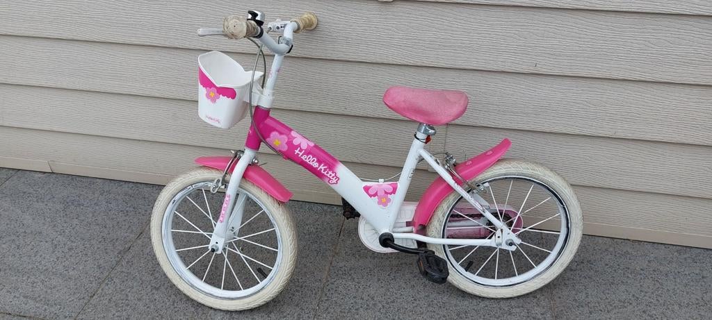 Meisjes kinderfiets Hello Kitty  16inch, Fietsen en Brommers, Fietsen | Kinderfietsjes, Ophalen