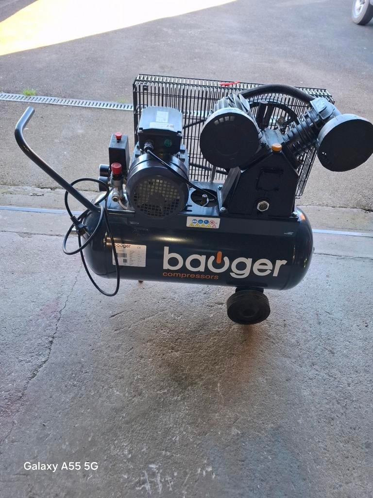 Compresseur bauger 50l, Bricolage & Construction, 25 à 100 litres, Enlèvement, Comme neuf