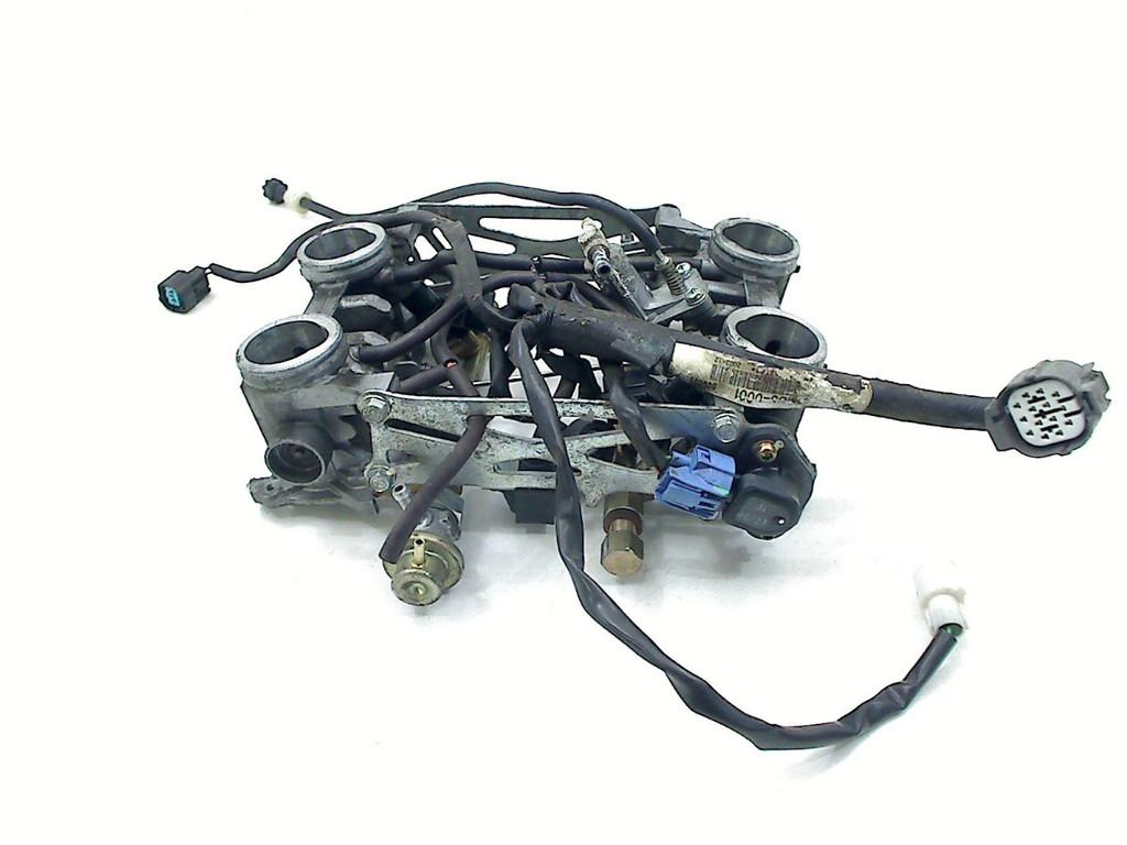 GASKLEPHUIS Honda ST 1300 Pan European (ST1300 ST1300A), Dhr. S. di Majo, Gebruikt, Info@cama-motorparts.nl, P.J. Troelstraweg 8 8
3144 CX  MAASSLUIS, NL