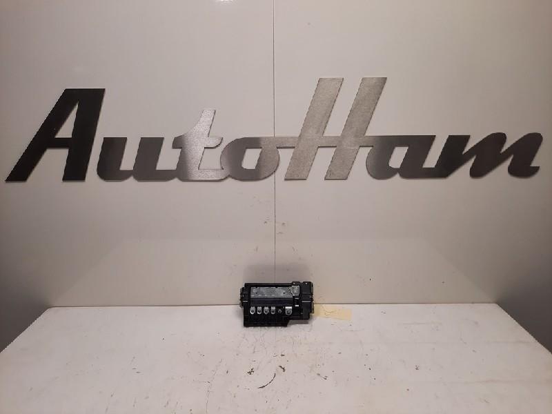 ZEKERINGKAST Skoda Scala (01-2019/-) (|2Q0937548D|), Gebruikt, Skoda