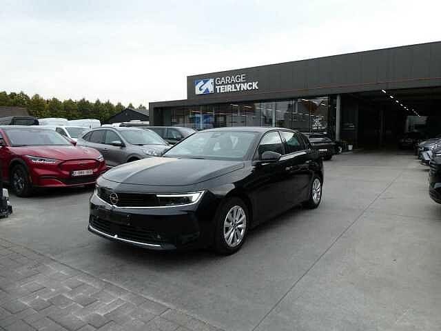 Opel Astra 1.2 i benzine 110pk Business 5d '23 49000km, Euro 6, 1199 cc, USB, Bedrijf