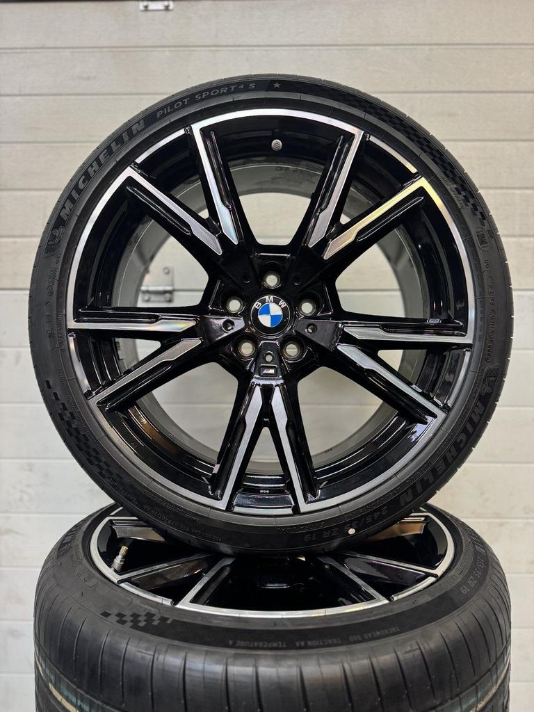 DEMO 19” BMW 2 SERIE G42 VELGEN ZOMERBANDEN TPMS RFT 893M* O, Gebruikt, -, -, Banden en Velgen