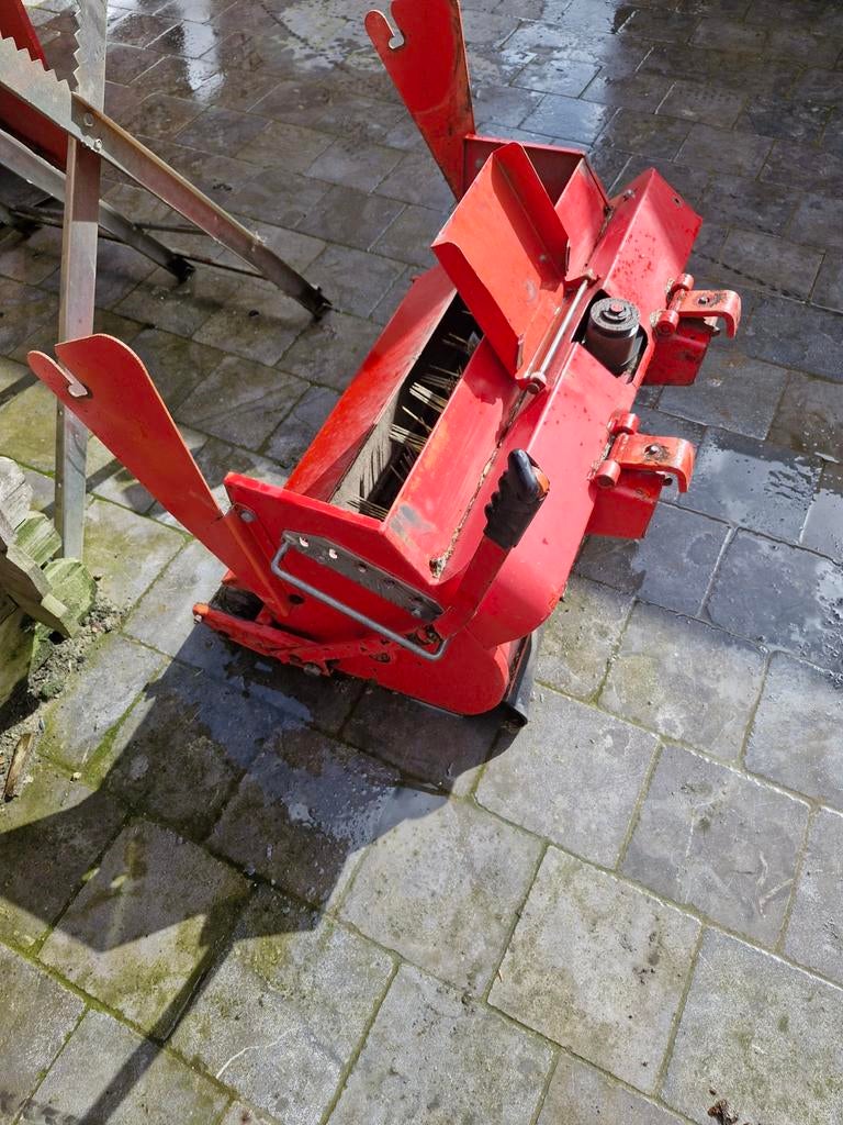 brosse et conteneur de gazon pour tondeuse / petit tracteur, Enlèvement