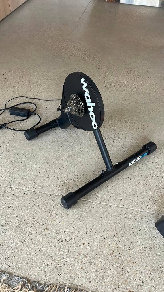 Wahoo Kickr core fietstrainer, Ophalen of Verzenden, Zo goed als nieuw