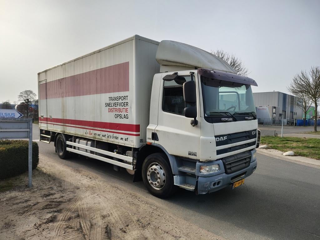 Daf cf75 laadklep, Auto's, Vrachtwagens, Automaat, Euro 5, Particulier, DAF