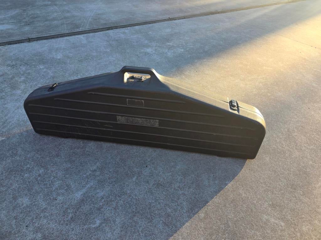 Valise de transport rigide longue  130 cm, Bijoux, Sacs & Beauté, Bracelets, Enlèvement ou Envoi, Utilisé, Noir, Synthétique ou Plastique