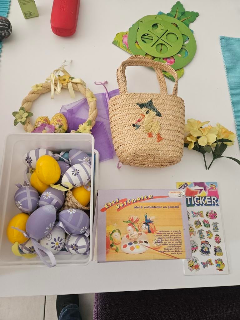 Paas decoratie, Ophalen