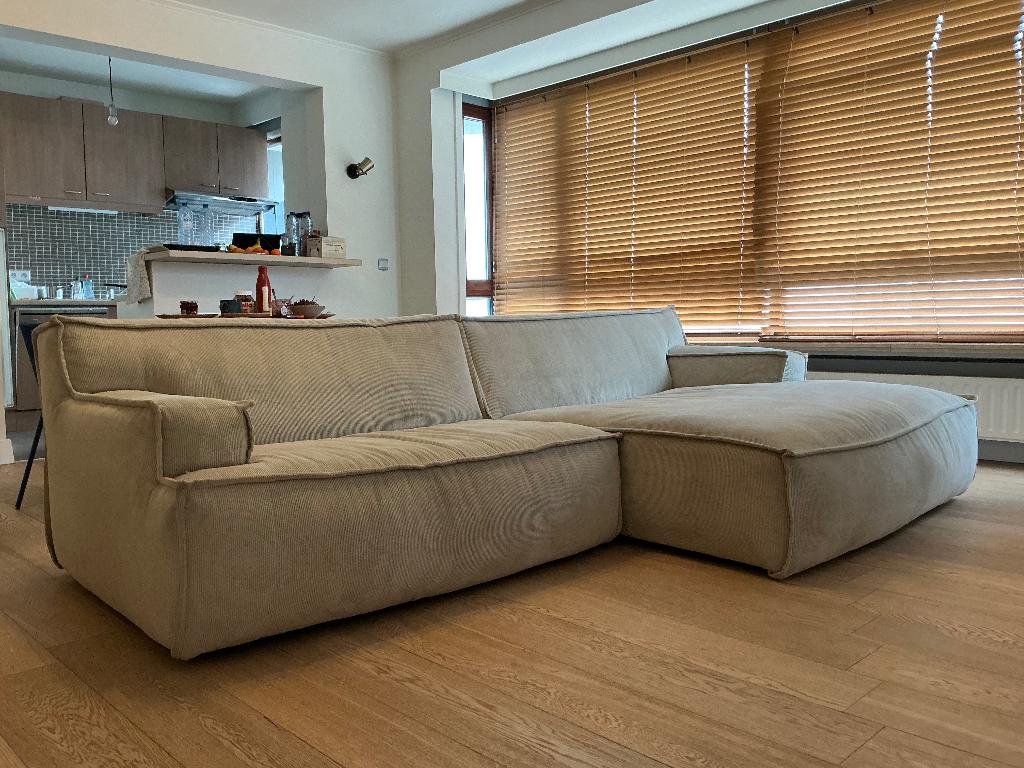 zetel van VIVILLA NANTOS, lichtbeige, 1,60 x 2,90, 250 à 300 cm, Banc droit, Enlèvement, Utilisé