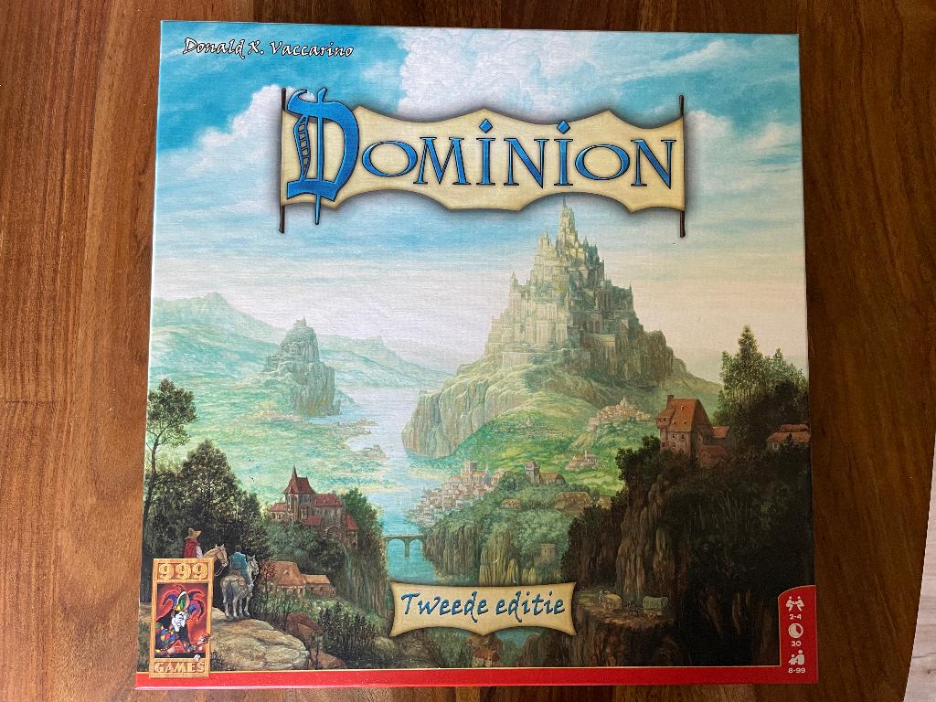 Dominion 999 games, tweede editie, Ophalen, Zo goed als nieuw, 999 Games