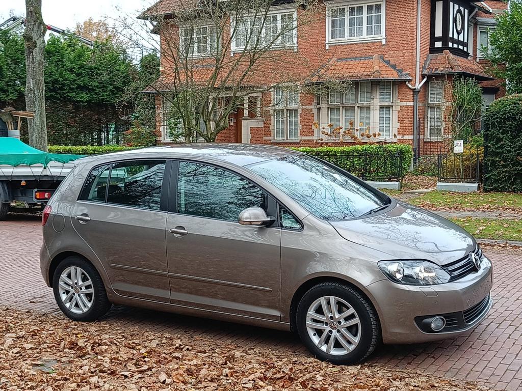 VOLKSWAGEN GOLF PLUS 1.4 ESSENCE HIGHLINE EURO5, Autos, Achat, Boîte manuelle, Noir, 5 portes