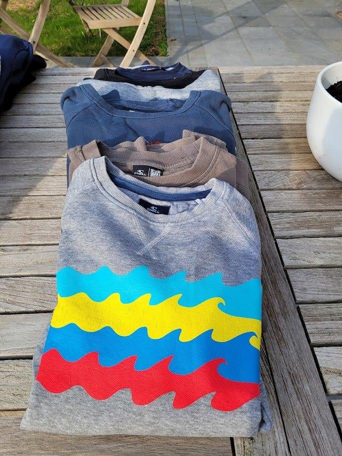 Lot sweaters, Kinderen en Baby's, Kinderkleding | Kinder-kledingpakketten, Ophalen of Verzenden, Zo goed als nieuw, Maat 146