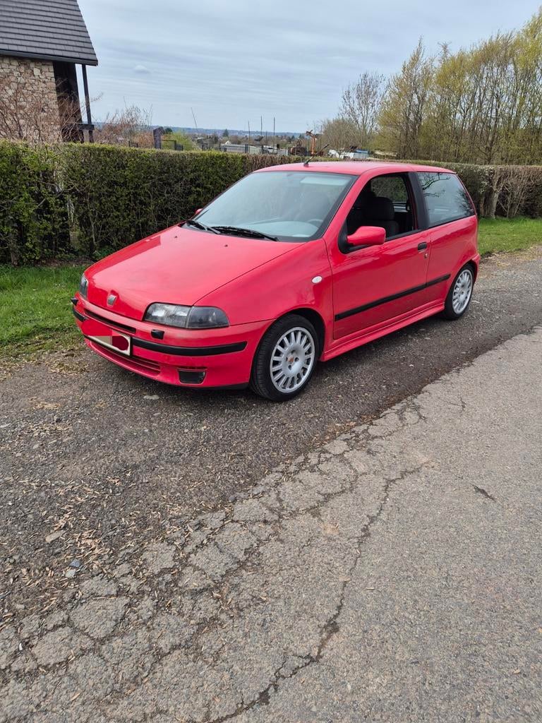 Fiat Punto GT Turbo 143000km info 0498 34 64 19, Autos, Fiat, Achat, Noir, 5 places, Particulier