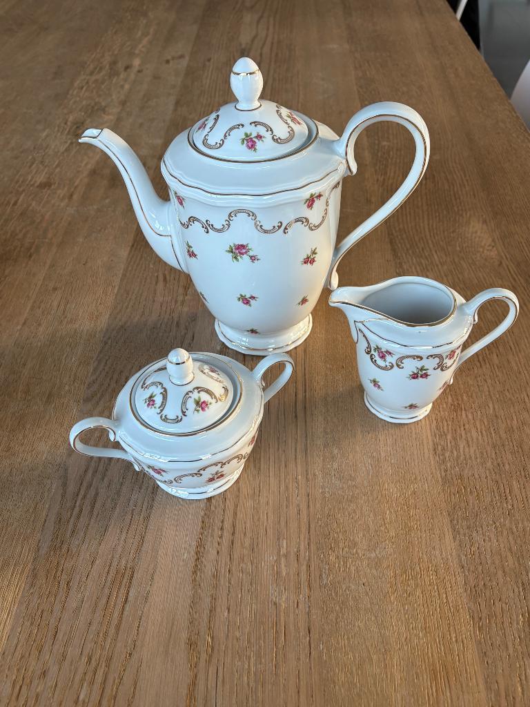 Bavaria koffieservies, Enlèvement