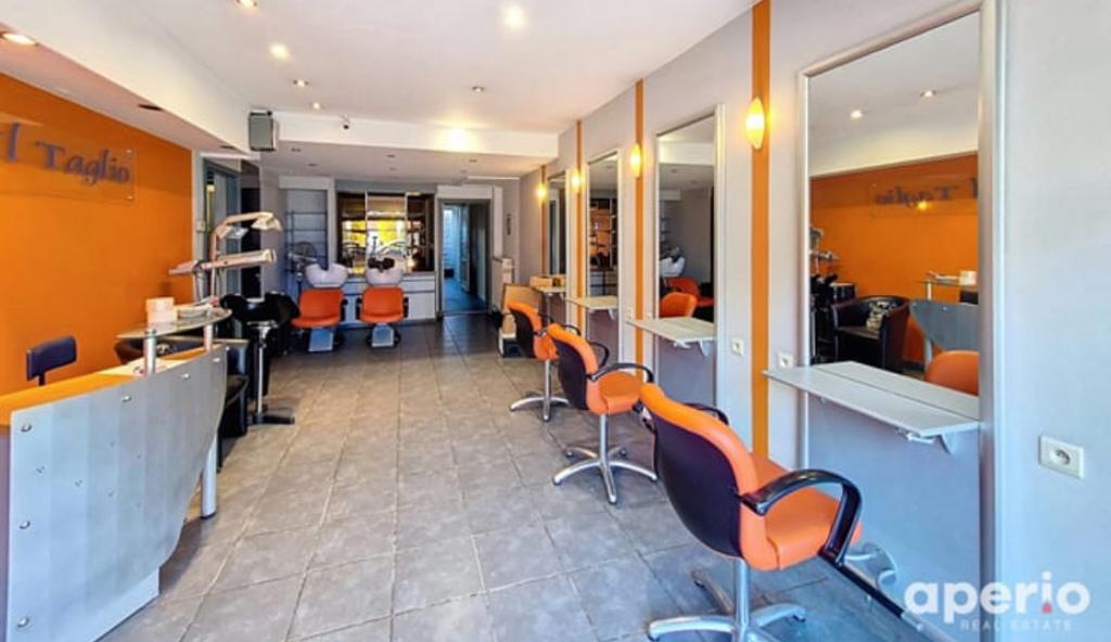 Meubles de salon de coiffure complet, Enlèvement