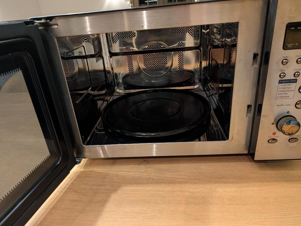 Combi Microgolfoven Daewoo, Elektronische apparatuur, Microgolfovens, Ophalen, Gebruikt, Vrijstaand, Microgolfoven