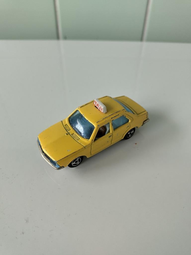 Vintage Majorette Renault 18 AFHALING LEES BESCHRIJVING, Enlèvement, Utilisé, Voiture, Majorette