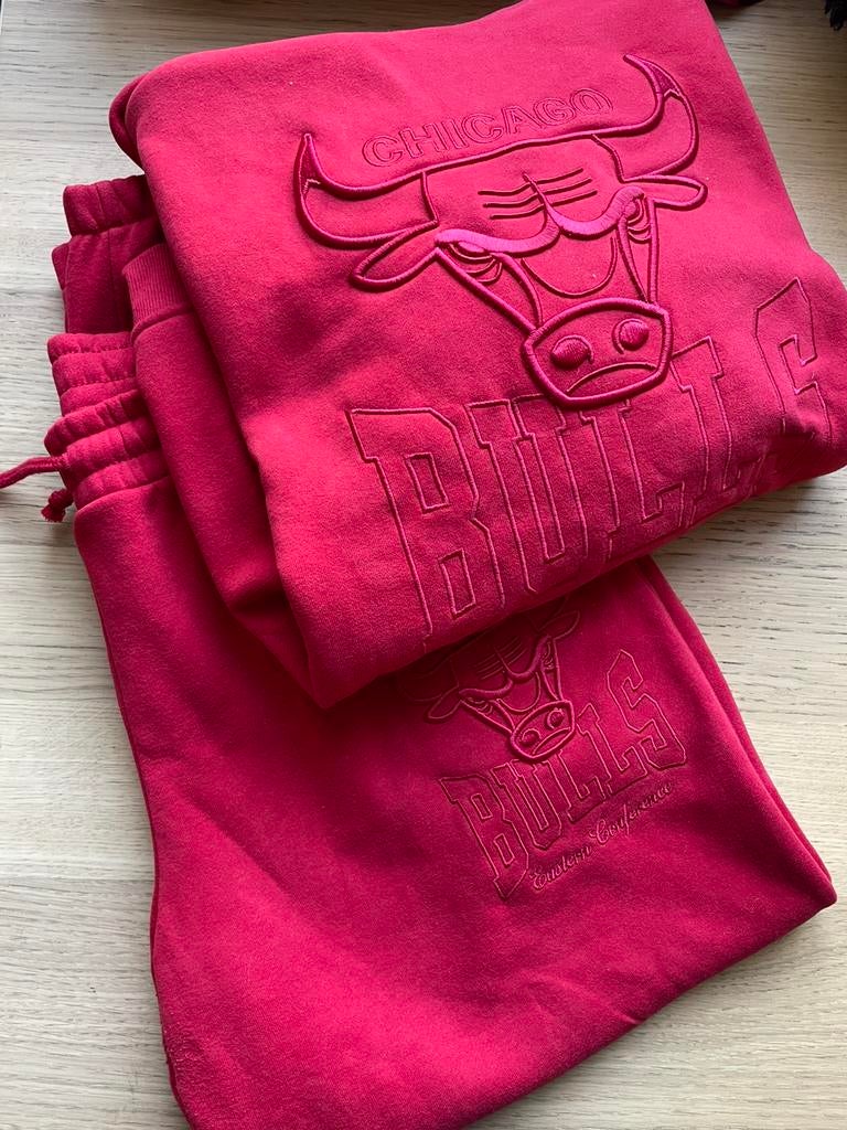 Ensemble chicago bulls, Kleding | Dames, Sportkleding, Ophalen, Zo goed als nieuw