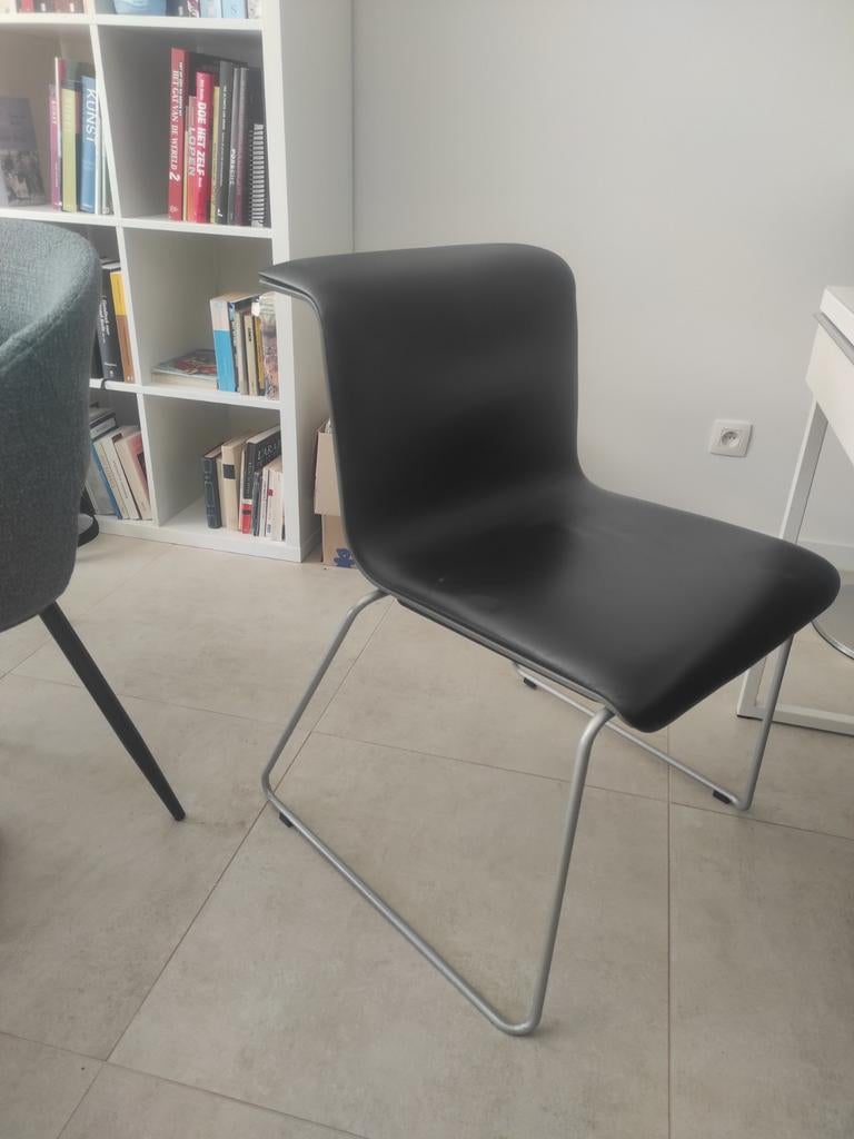 Tab chair Alain Berteau & Bulo, 2 stuks, Huis en Inrichting, Stoelen, Zwart, Ophalen