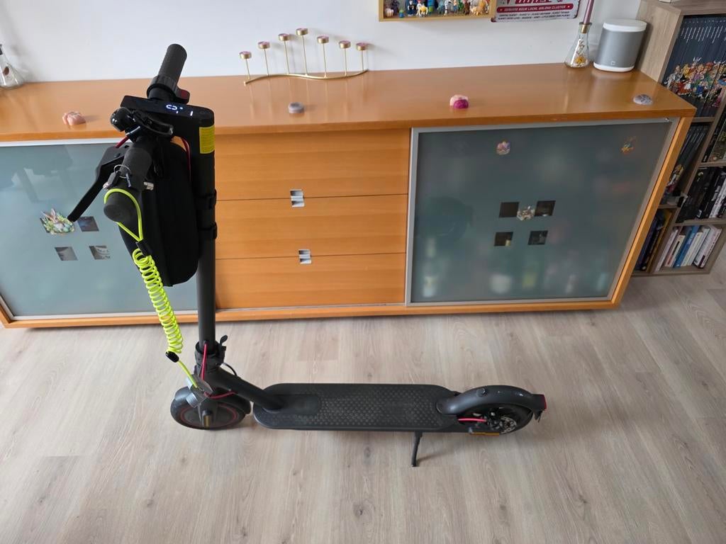 Trottinette électrique Xiaomi Mi Pro 2, Enlèvement, Utilisé, Step électrique (E-scooter), Xiaomi