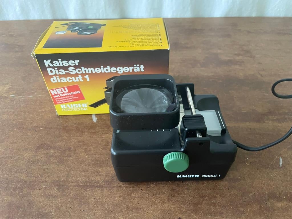 Diasnijder / diaramen / dia opbergdozen, Audio, Tv en Foto, Ophalen, Zo goed als nieuw