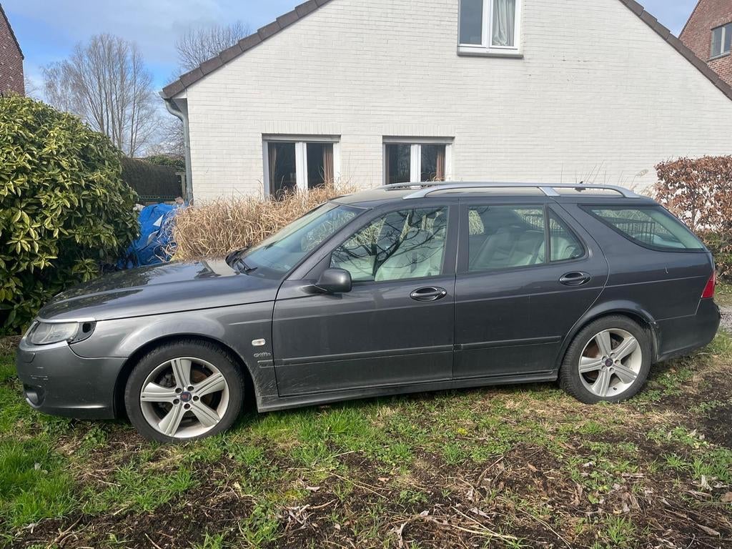 Saab 9-5 van 2009 Estate (Griffin) Diesel - 300.000 km, Auto's, Saab, Particulier, Saab 9-5, Diesel, Ophalen