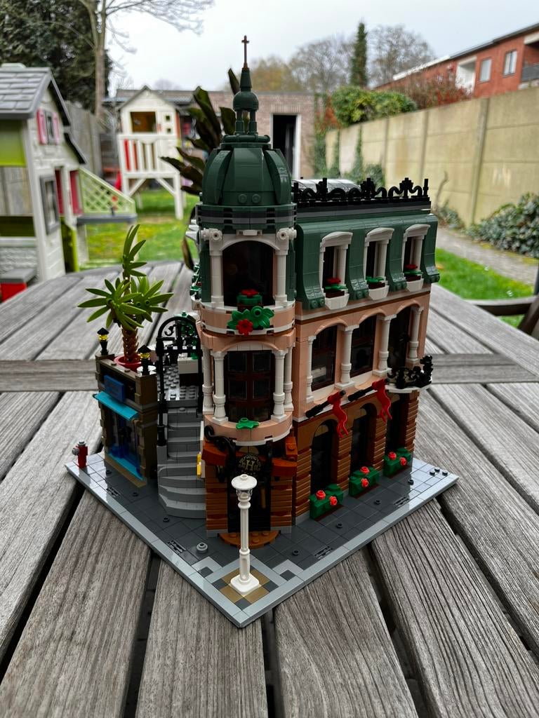 Lego Icons 10297 Boutique Hotel - Boetiekhotel, Ophalen of Verzenden, Zo goed als nieuw, Complete set, Lego