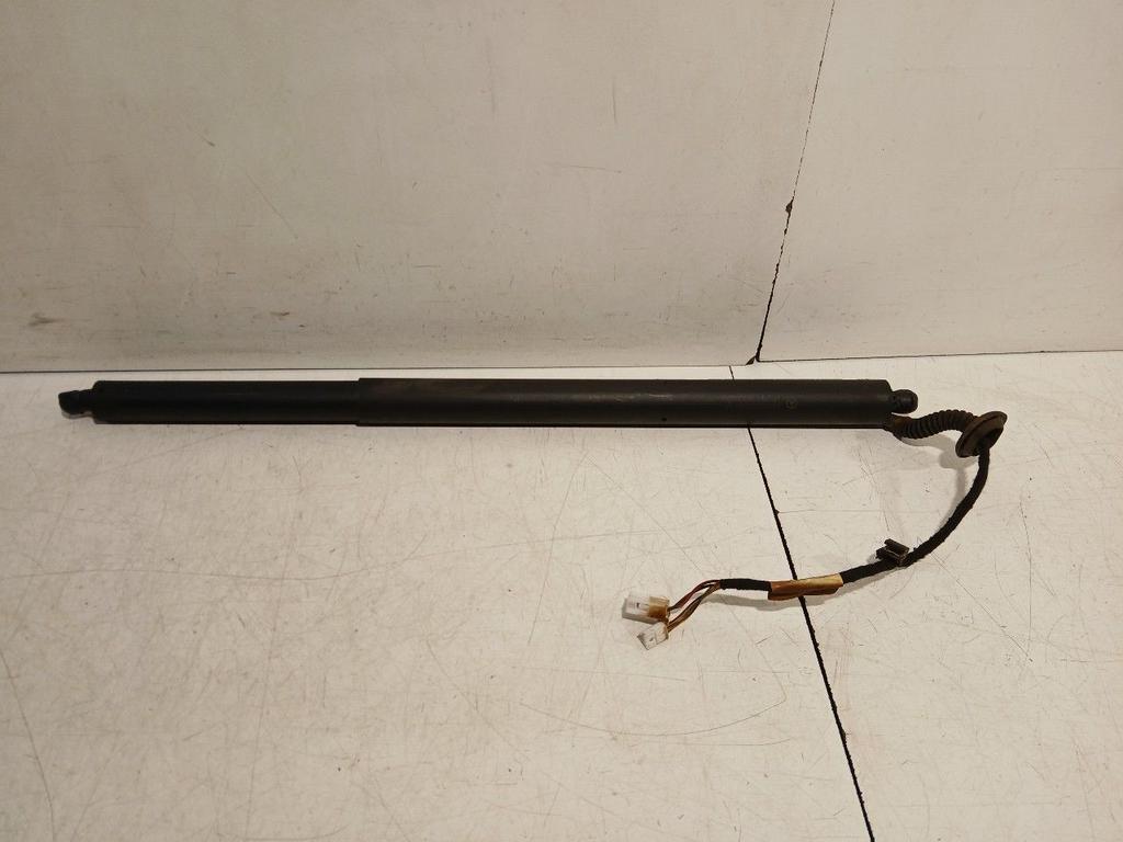 Gasdrukveer links achter Mercedes-Benz EQ-Klasse, Onderdelen@venauto.nl, Van der Ven Autorecycling B.V., Ettenseweg 76, 4706 PB Roosendaal, The Netherlands