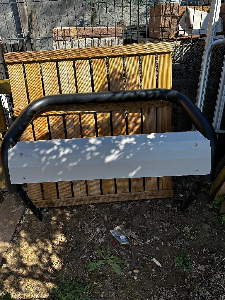 Pare boeuf duster, Autos, Achat, Duster, Particulier, SUV ou Tout-terrain