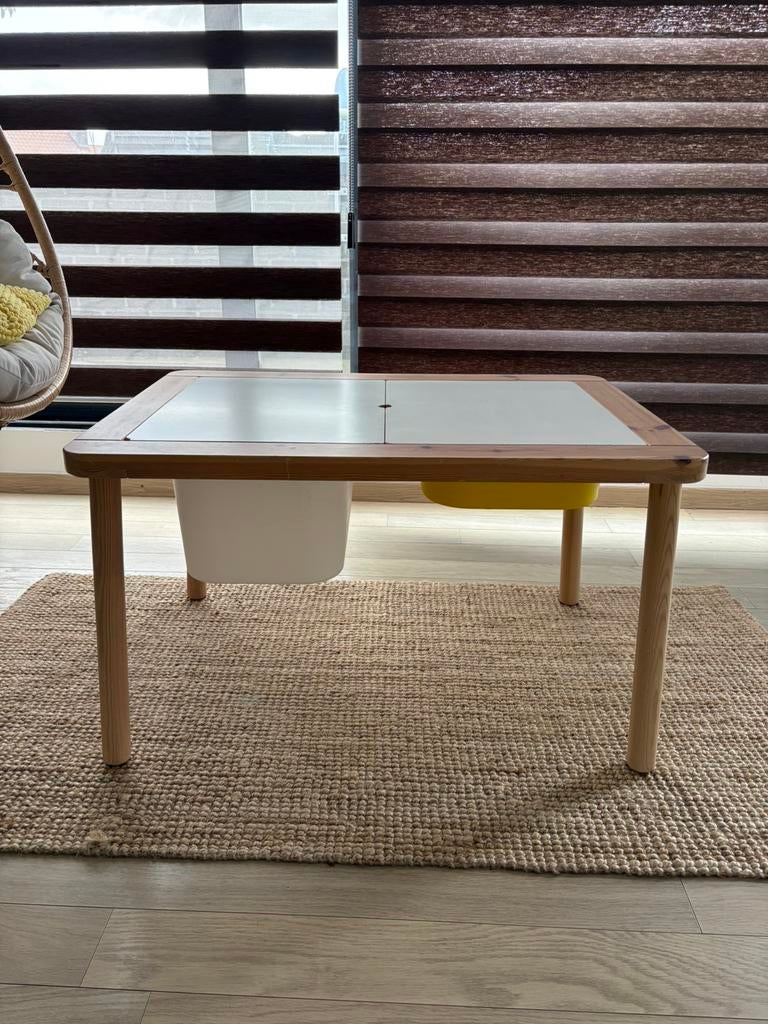 Ikea Flisat kindertafel 83x58 cm, Enfants & Bébés, Chambre d'enfant | Tables & Chaises, Enlèvement ou Envoi, Utilisé, Table(s)