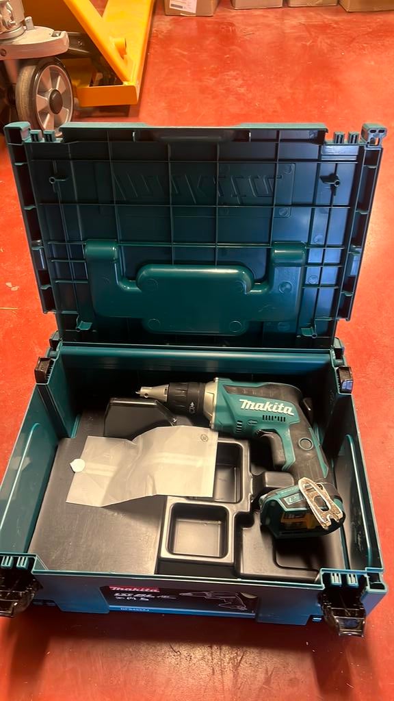 Gyproc schroefmachine, Ophalen, Zo goed als nieuw, Boor- en Schroefmachine