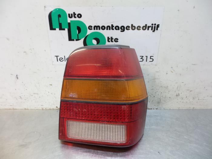 Feu arrière droit d'un Volkswagen Polo (Polo 81-), Volkswagen, -, Utilisé, -