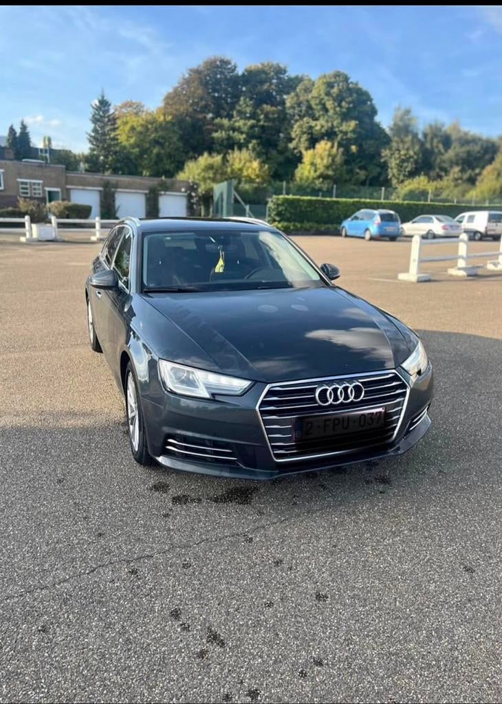 Audi A4 2L TDI boîte automatique année 2017, Autos, Audi, Achat, A4, Automatique, Particulier