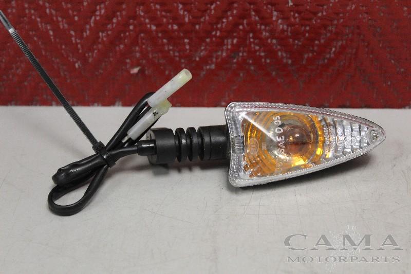 CLIGNOTANT KLE 650 Versys 2007-2009 (KLE650 KLE650A-B), Motos, Dhr. S. di Majo, Utilisé, Info@cama-motorparts.nl, P.J. Troelstraweg 8 8
3144 CX  MAASSLUIS, NL