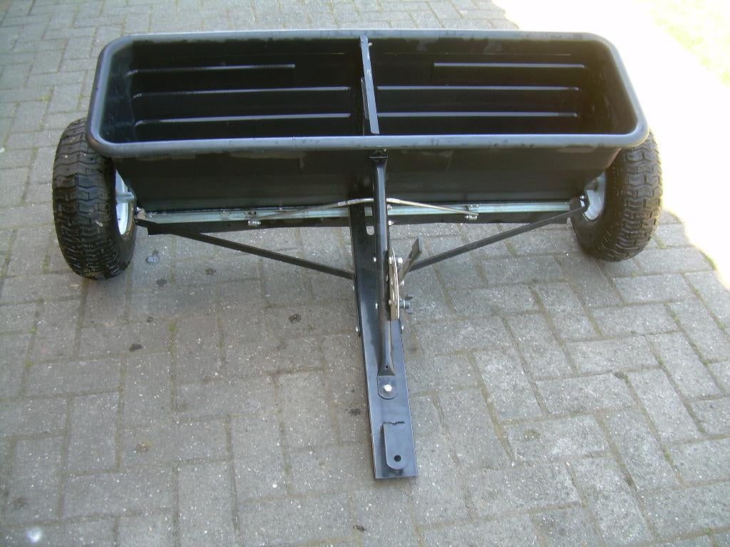 mestof strooier voor achter eem zitmaaier, darm op rol, Ophalen, Overige