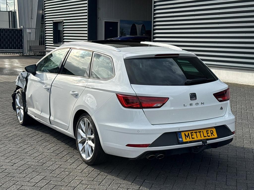 SEAT Leon ST 1.4 TSI X-PERIENCE, FR Line, trekhaak, panormad, Autos, Seat, 1395 cm³, Achat, Electronic Stability Program (ESP)