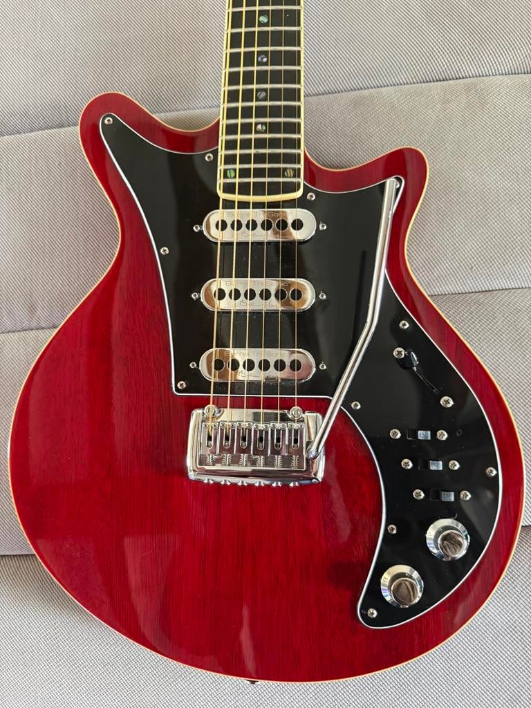 Harley Benton BM-75 Trans Red Deluxe, Musique & Instruments, Instruments à corde | Guitares | Électriques, Enlèvement, Comme neuf