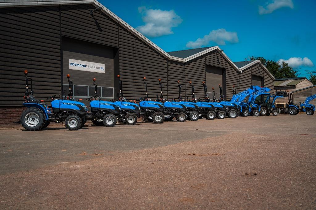 Solis 20 4WD minitractor agribanden met frontlader / voorlad, Zakelijke goederen, Nieuw, Overige merken, Tot 2500