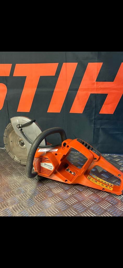 Krachtige Husgvarna K535 i akku betondoorslijperBj 2022., Ophalen, Zo goed als nieuw