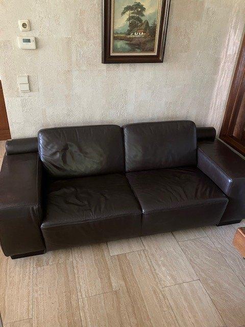 bruine lederen zetel 2.17L en 90H, Maison & Meubles, Trois personnes, 200 à 250 cm, Banc droit, Enlèvement
