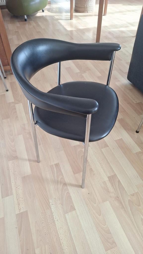 2x Fasem P40 lederen stoel, Ophalen, Gebruikt