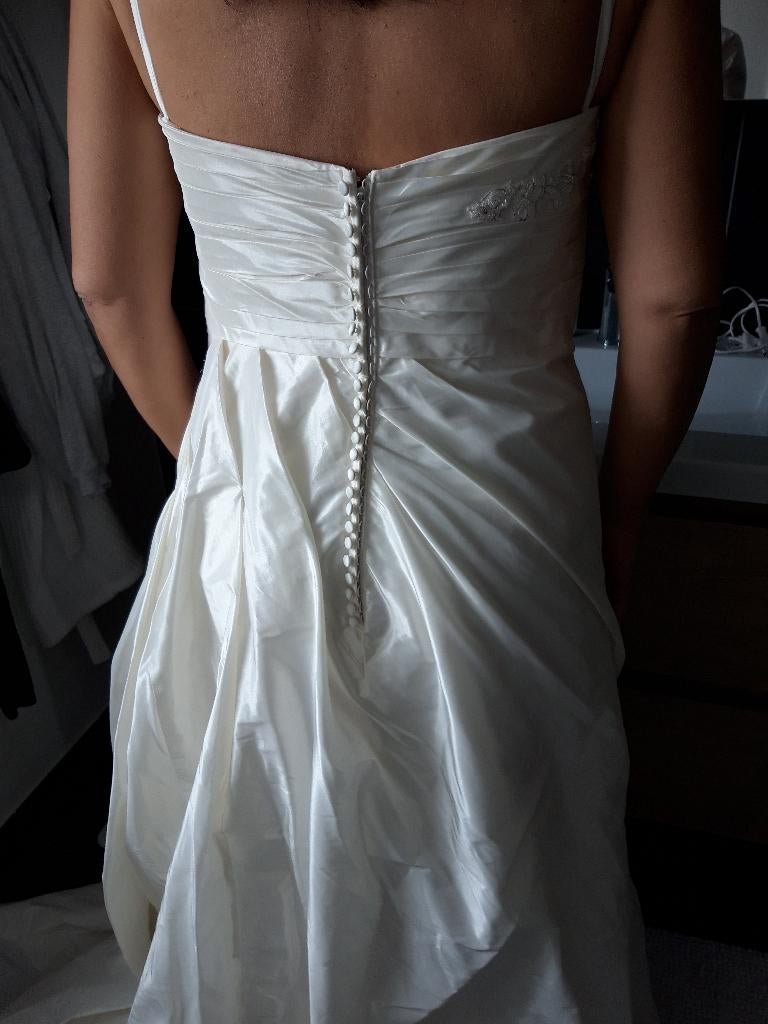 bruidsjurk maat 46, Kleding | Dames, Trouwkleding en Trouwaccessoires, Ophalen, Gedragen, Overige kleuren