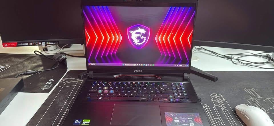 MSI Raider GE78 HX 14VIG-640BE, Computers en Software, Ophalen, 32 GB, Zo goed als nieuw, 2 TB